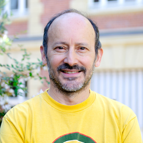 © Institut Pasteur, Valérie ZEITOUN Javier Pizarro- Cerda portrait photographique
