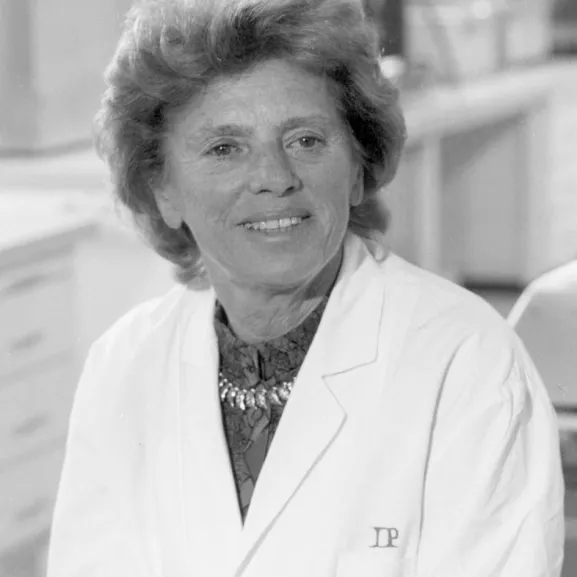 Agnes Ullmann - Institut Pasteur
