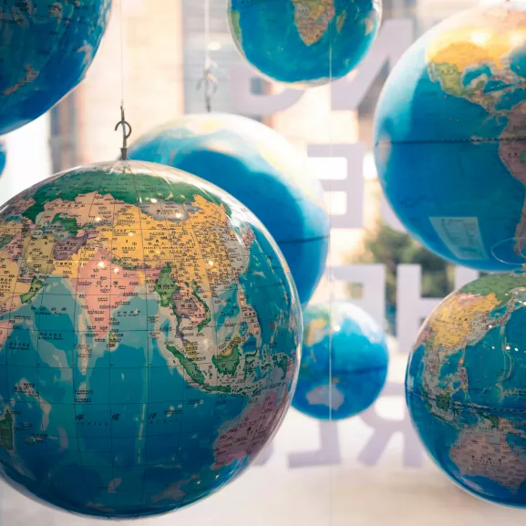 globes terrestres