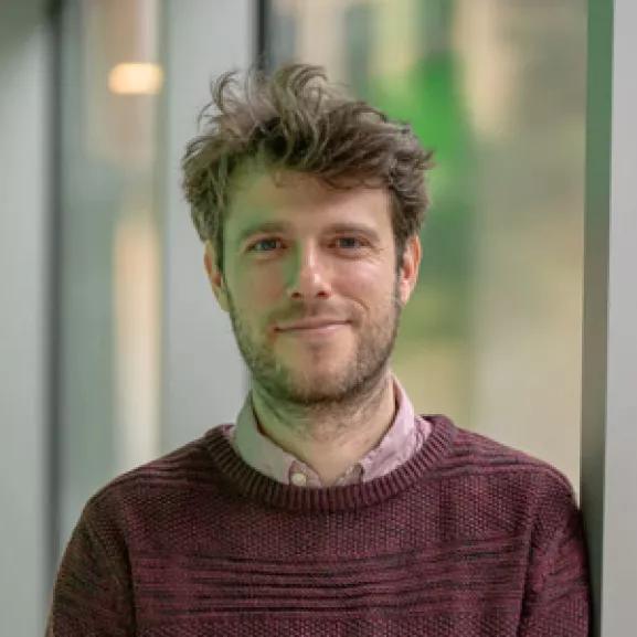 Michael CASRA (Coordinateur) OITF