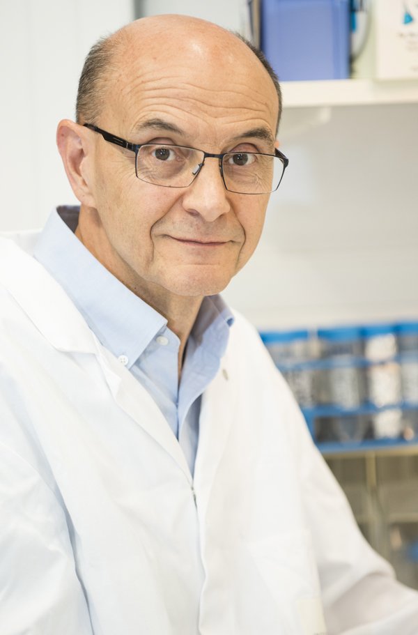 Andrés Alcover,  Responsable de l’unité de Biologie cellulaire des lymphocytes à l’Institut Pasteur