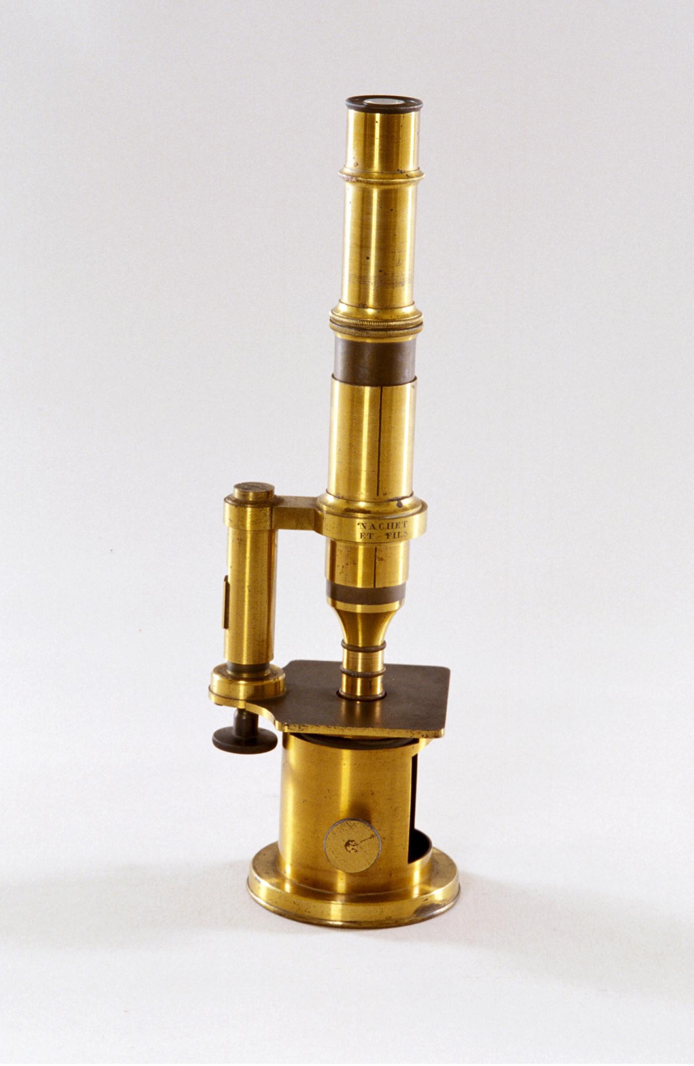 institut pasteur - microscope Louis Pasteur institut pasteur - microscope Louis Pasteur