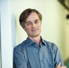 Christophe Zimmer - Institut Pasteur Christophe Zimmer - Institut Pasteur