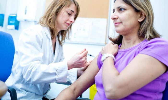 Consultation au Centre médical de l'Institut Pasteur (CMIP).